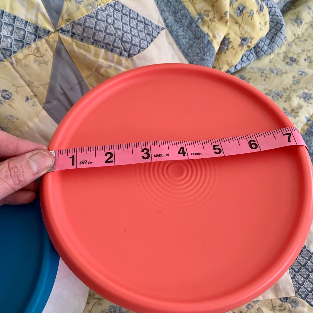 Tupperware Cannisters - Picture 2 of 7